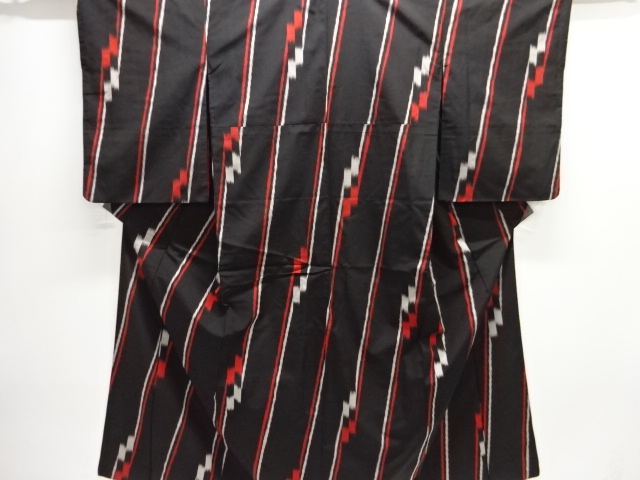 大正ロマン　変わり斜め縞模様織り出し着物